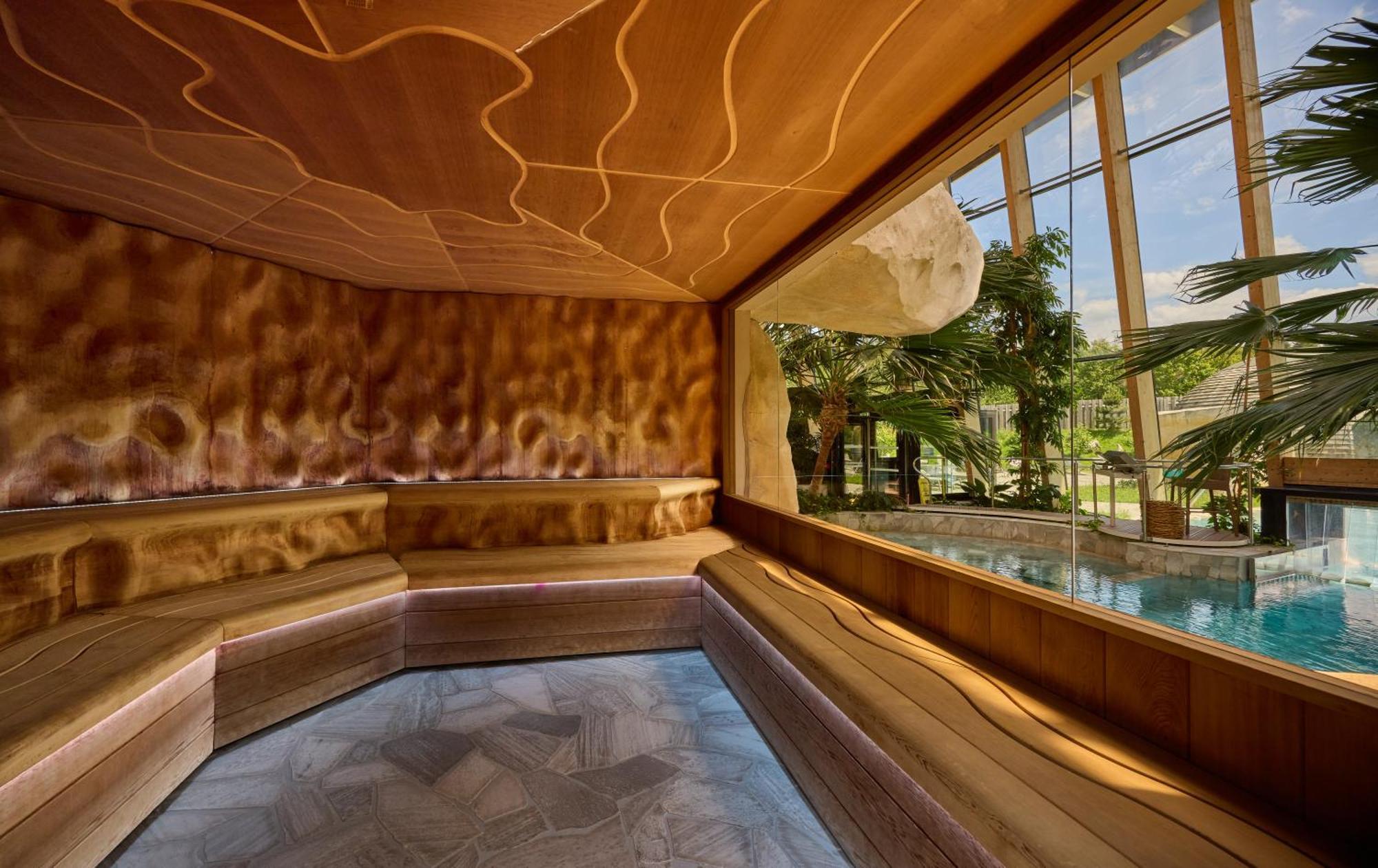 Center Parcs Les Trois Forets 阿蒂尼 外观 照片
