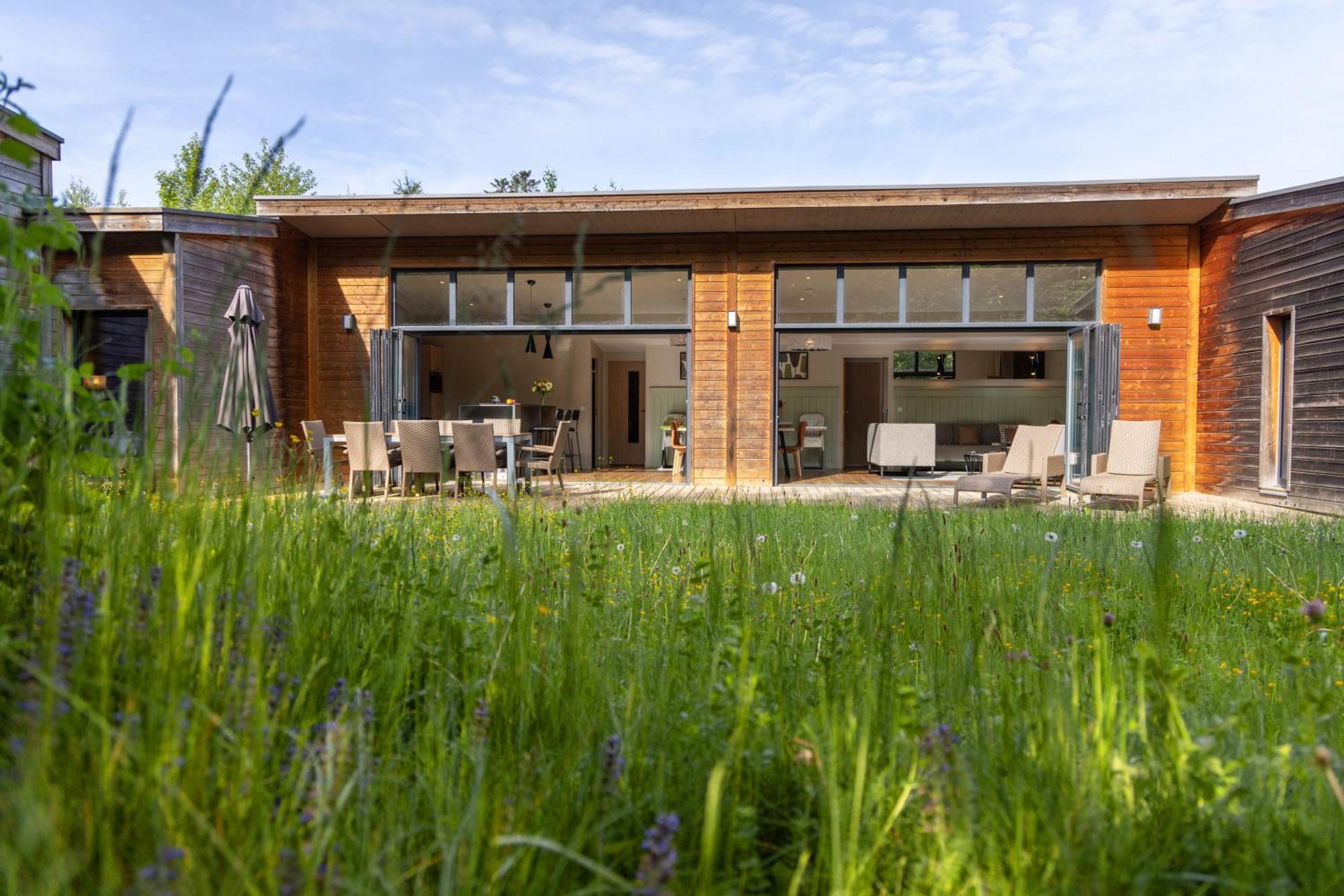 Center Parcs Les Trois Forets 阿蒂尼 外观 照片