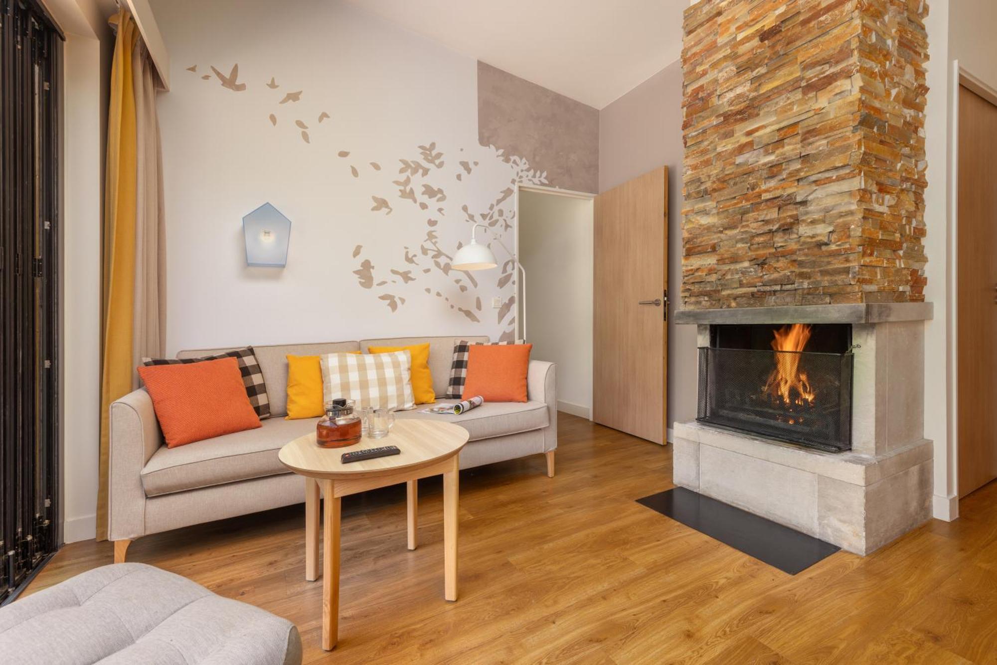 Center Parcs Les Trois Forets 阿蒂尼 外观 照片