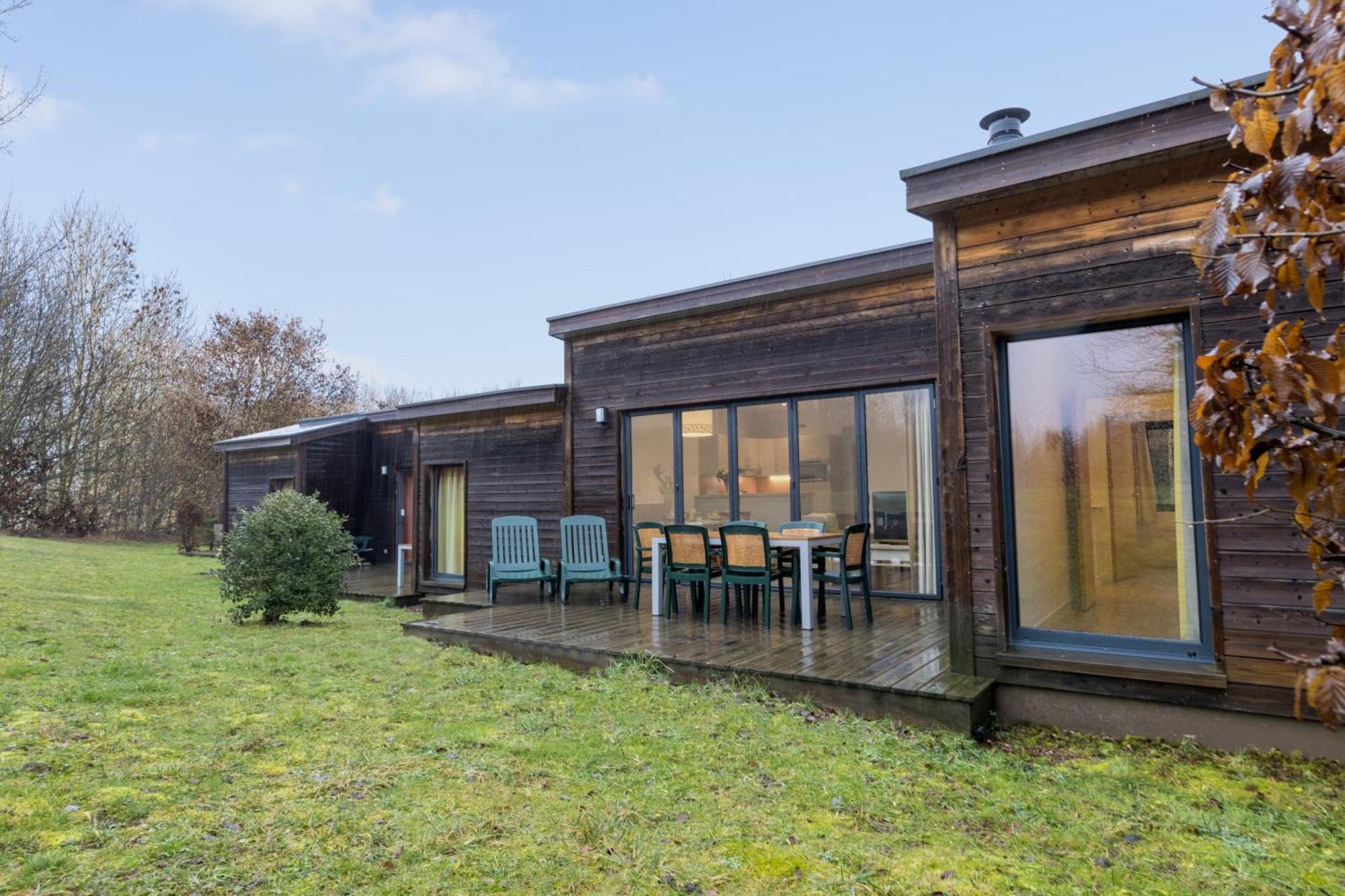 Center Parcs Les Trois Forets 阿蒂尼 外观 照片