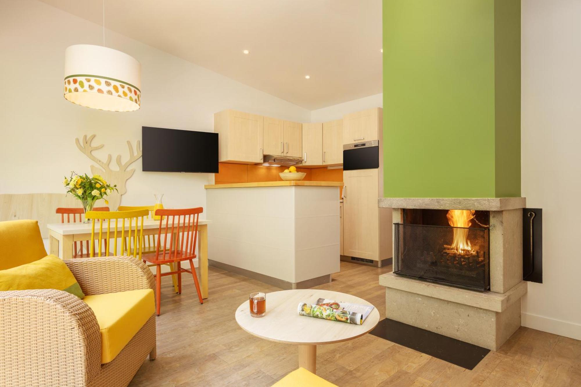 Center Parcs Les Trois Forets 阿蒂尼 外观 照片