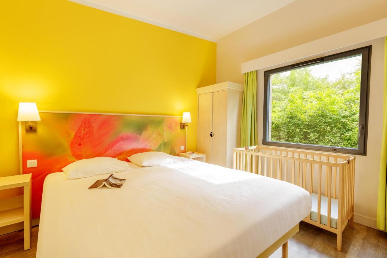 Center Parcs Les Trois Forets 阿蒂尼 外观 照片